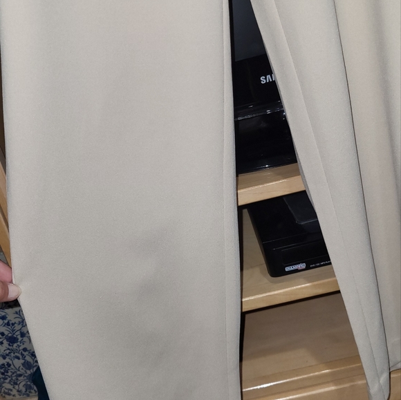 Pants - Picture 2 of 5